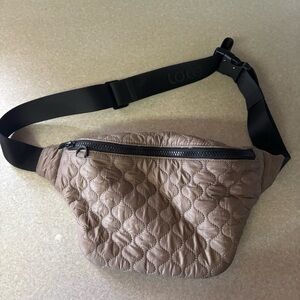Lole Brown Quilted Outdoor Hiking Casual Travel Trail Gorpcore Sling Belt Bag M